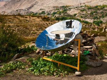 Solar powered cooker